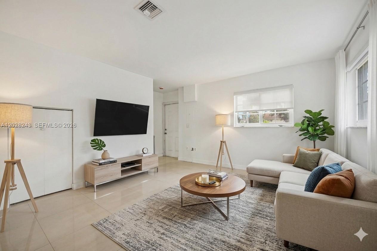 8545 SW 109th Ave # 8545, Miami FL 33173 photo 4