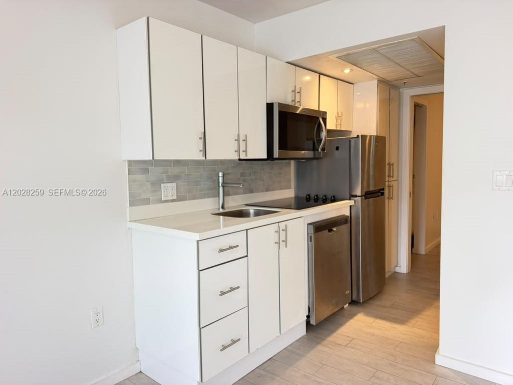 1601 Meridian Ave # 104, Miami Beach FL 33139 photo 3
