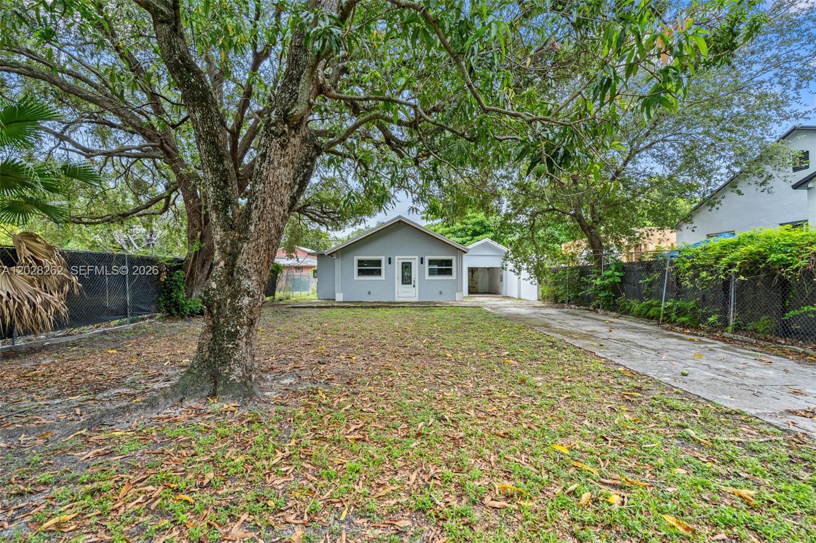 352 NW 41st St, Miami FL 33127 photo 4