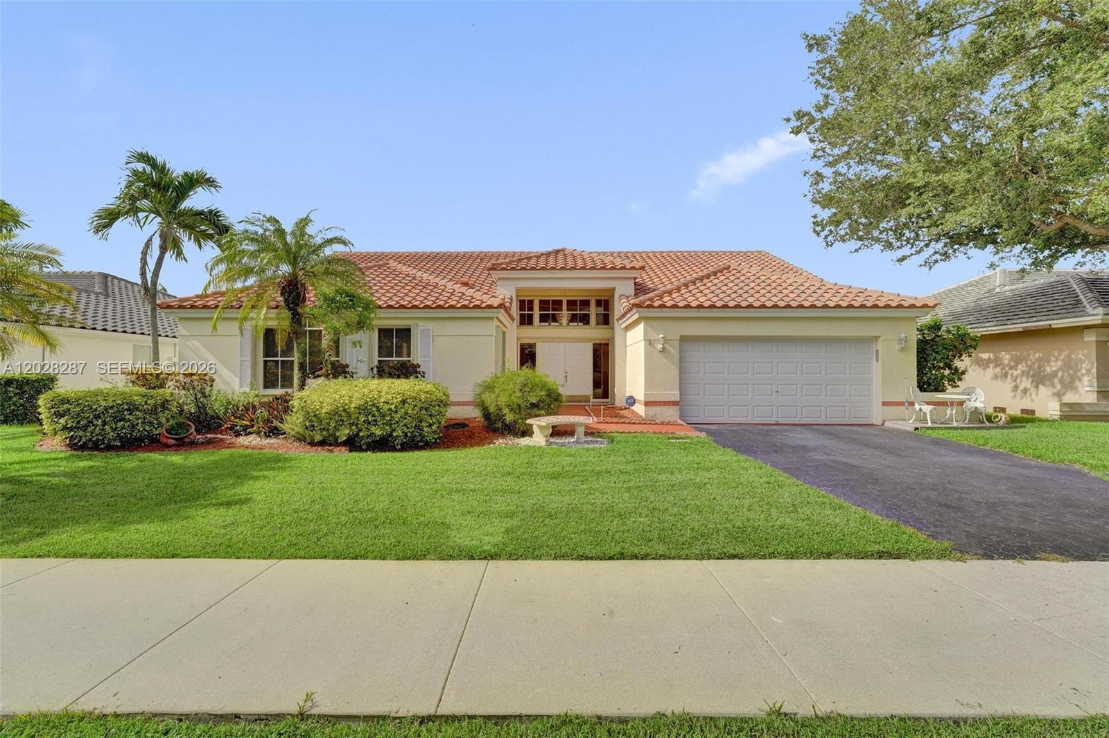 8860 Southern Orchard Rd S, Davie FL 33328 photo 2
