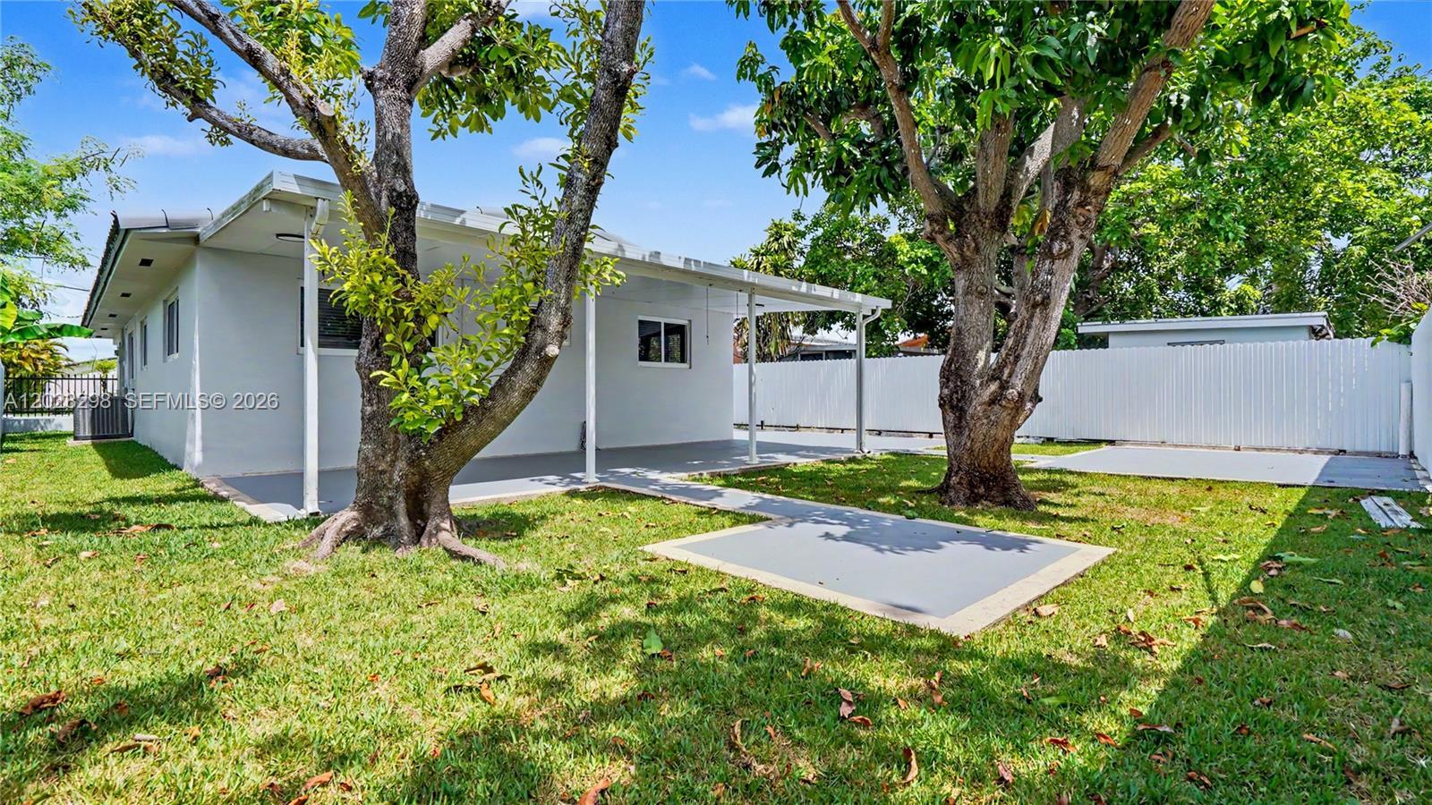 3731 SW 87th Pl, Miami FL 33165 photo 4