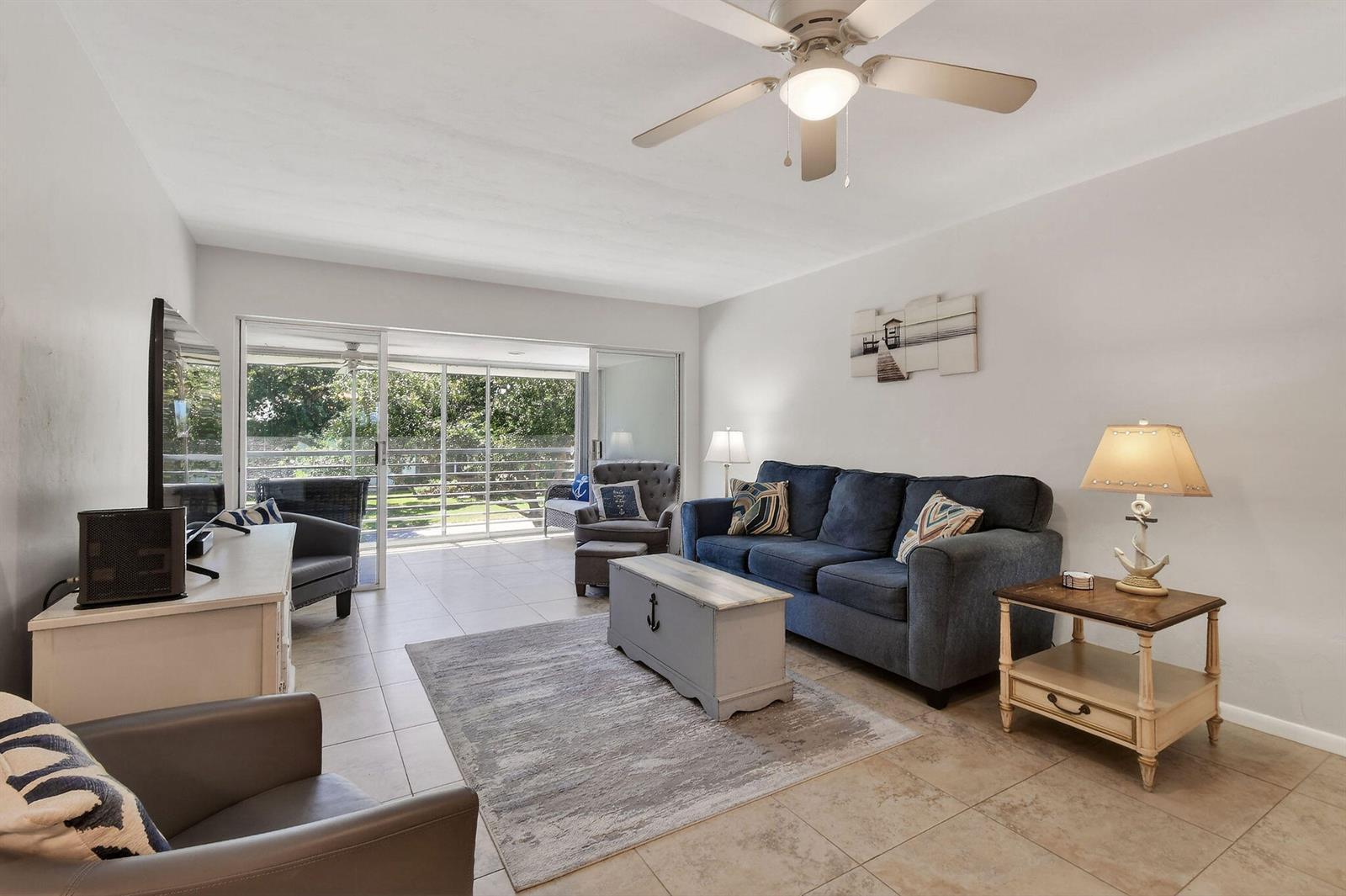 9 Garden Street # 204j, Tequesta FL 33469 photo 5