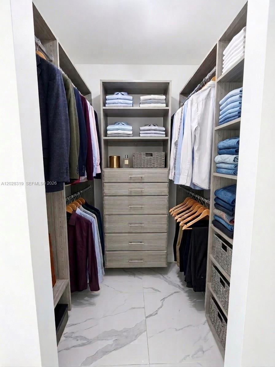 335 S Biscayne Blvd # 3300, Miami FL 33131 photo 4