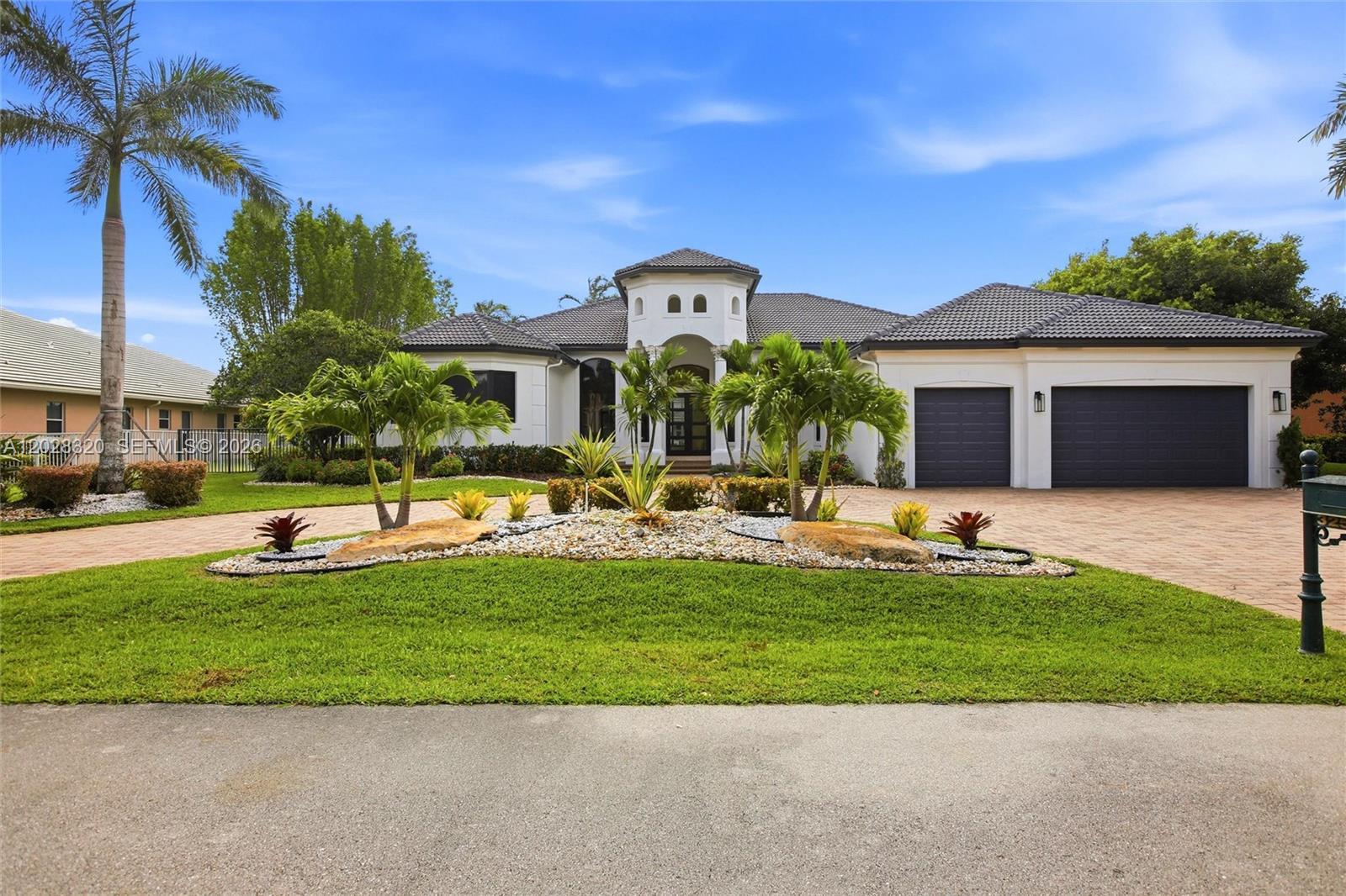 3250 W Stonebrook Cir, Davie FL 33330 photo 3