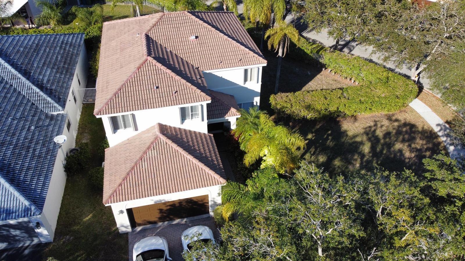 1396 Banyan Way, Weston FL 33327 photo 3