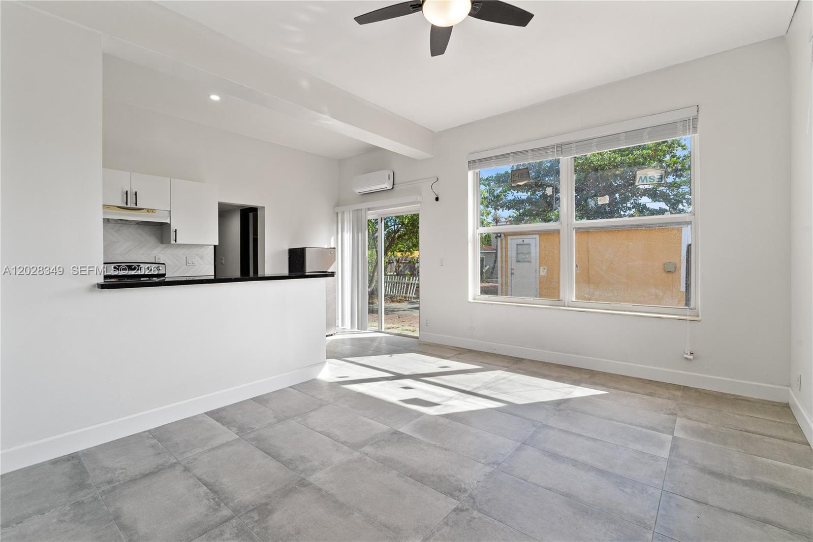 2204 Mckinley St # 2, Hollywood FL 33020 photo 2