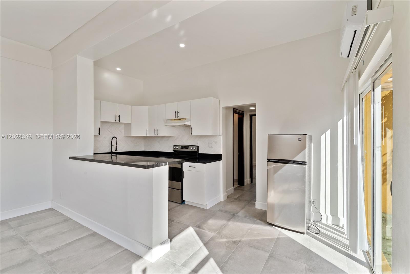 2204 Mckinley St # 2, Hollywood FL 33020