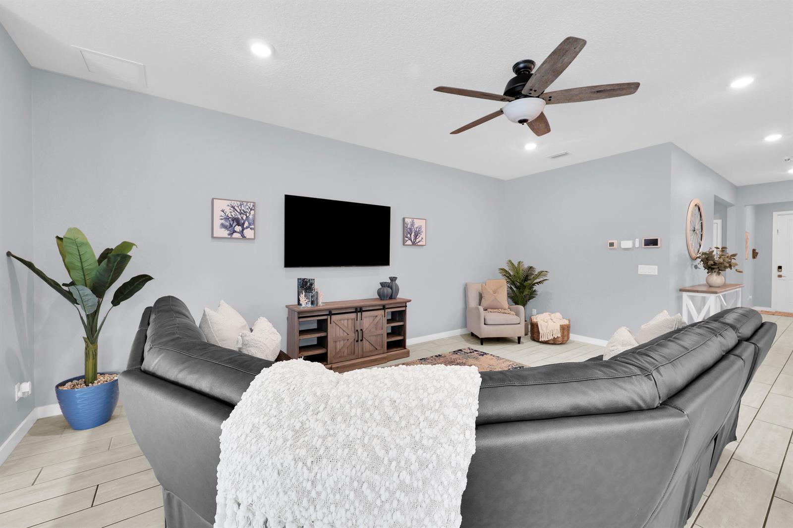 2335 SW Strawberry Terrace, Palm City FL 34990 photo 5