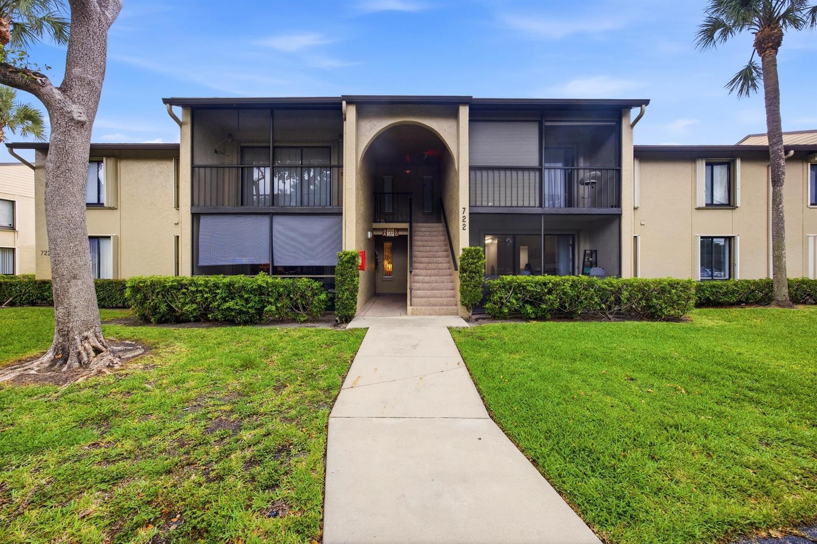 722 Sunny Pine Way # B1, FL 33415