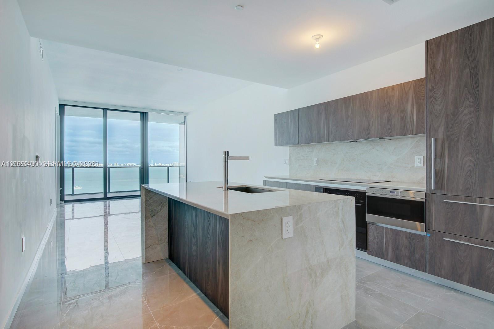 480 NE 31st St # 2406, Miami FL 33137 photo 4