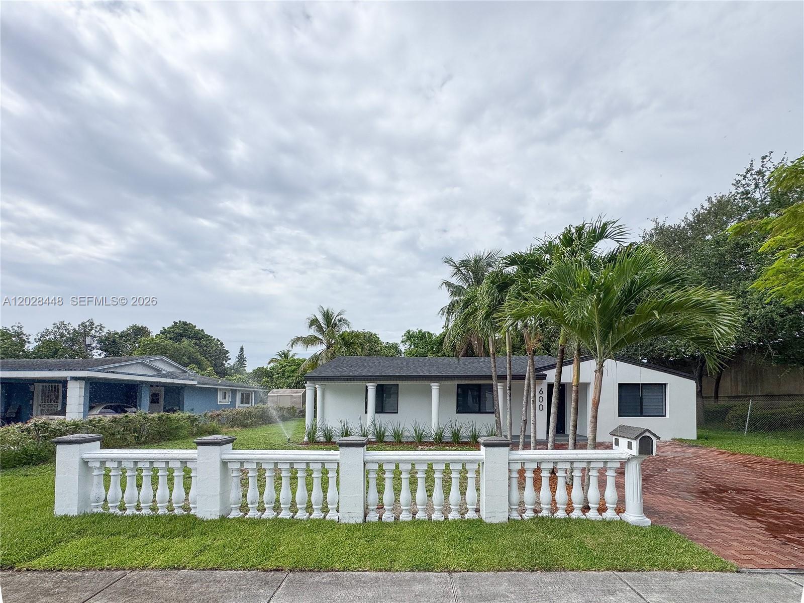 600 NW 108th Ter, Miami FL 33168 photo 3