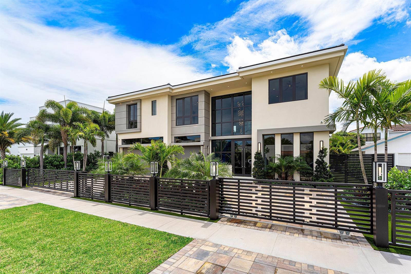 434 NE 6th Street, Boca Raton FL 33432