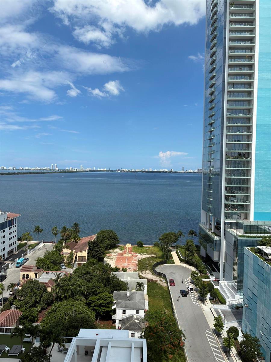 600 NE 27th Street # 1605, Miami FL 33137