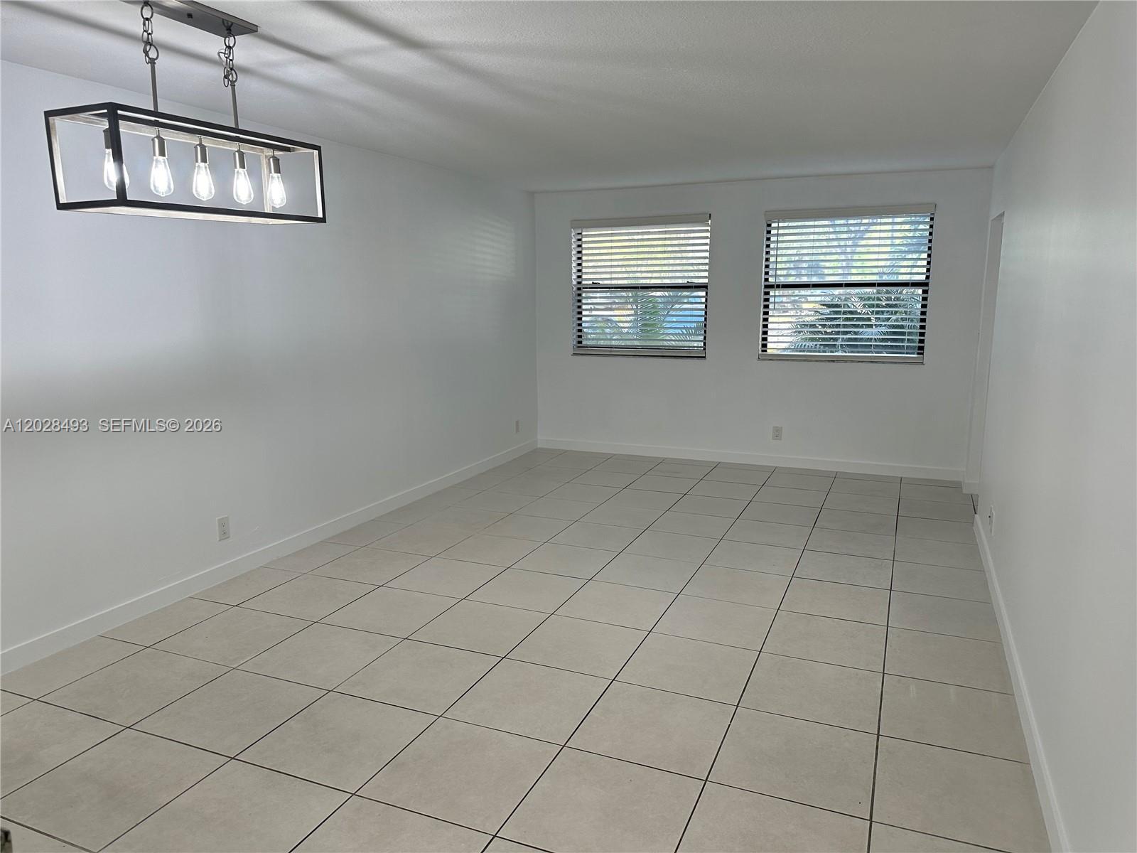 8180 Geneva Ct # 119, Doral FL 33166 photo 2