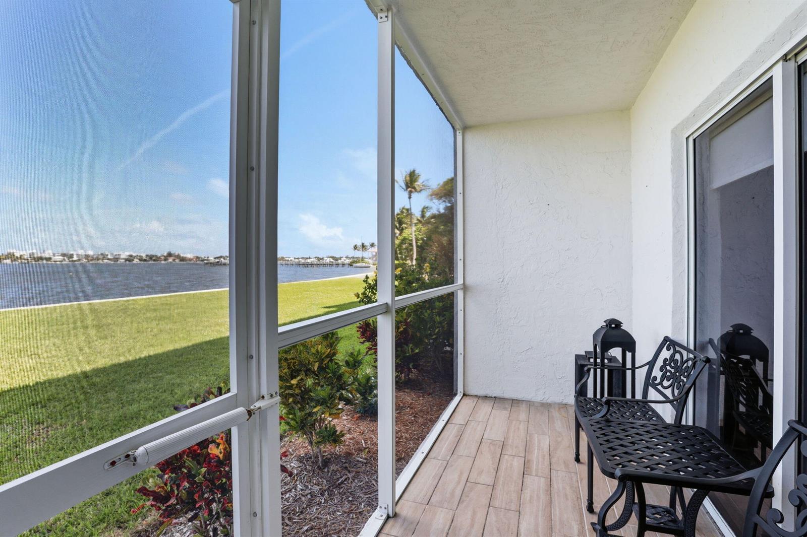1516 S Lakeside Drive # 103, FL 33460 photo 3