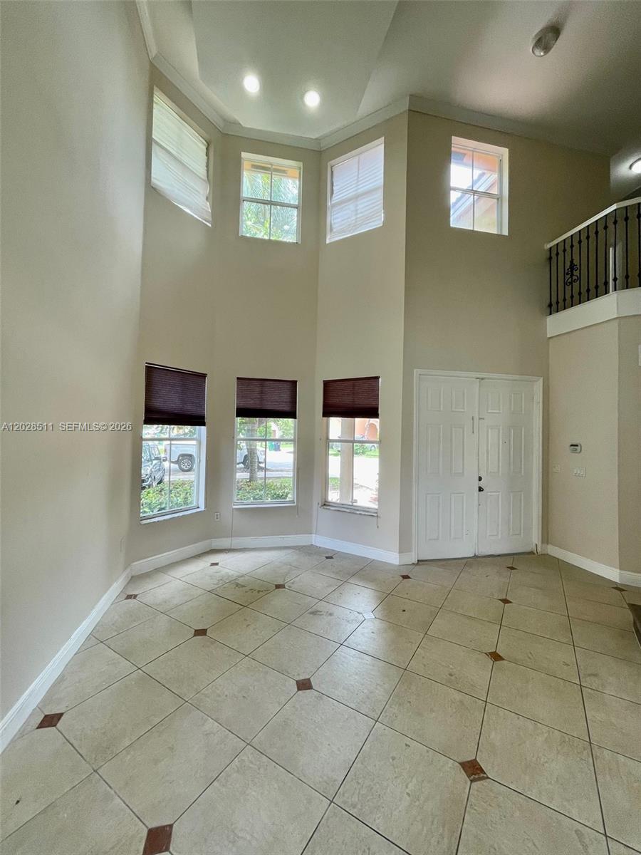 8230 SW 164th Ct, Miami FL 33193 photo 4