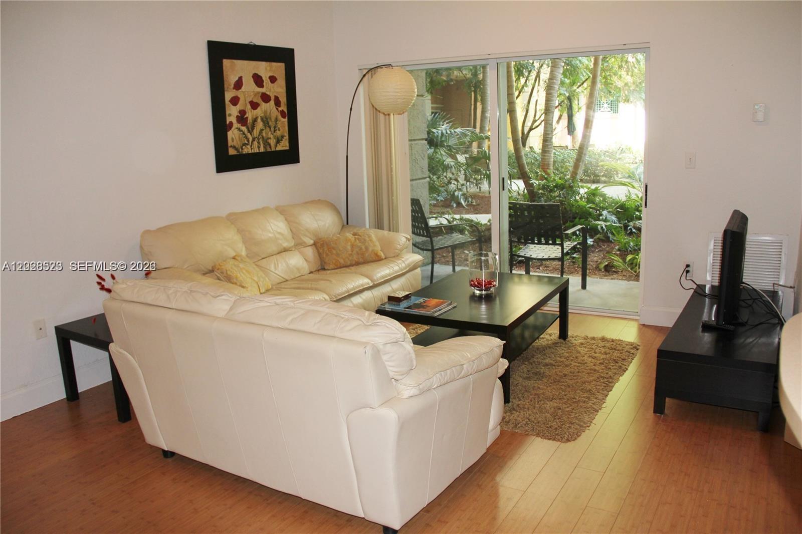 6001 SW 70th St # 114, South Miami FL 33143 photo 5