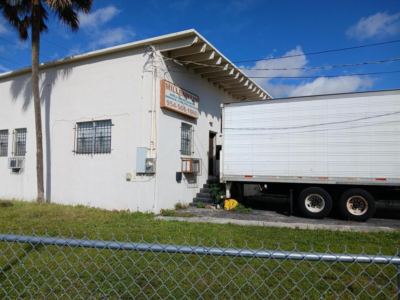 5 NW 3rd Avenue, Dania Beach FL 33004 photo 2