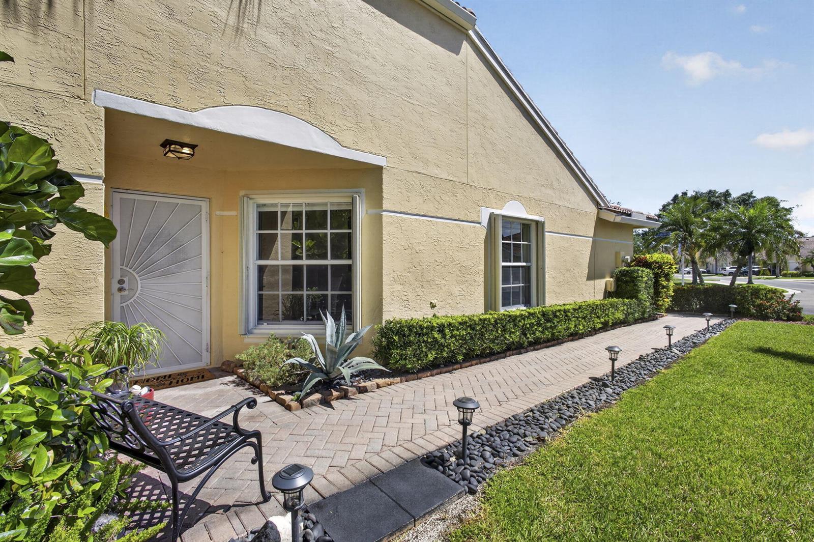 9461 Bridgeport Drive, West Palm Beach FL 33411 photo 4