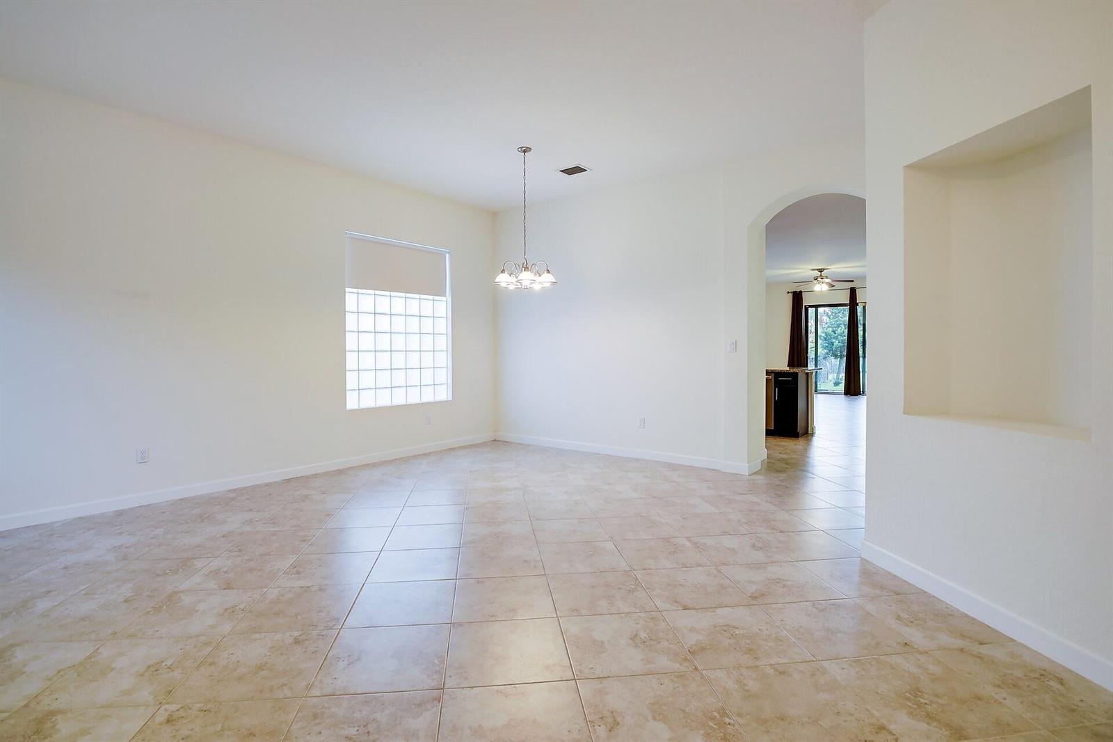 8985 Gulf Run Way, Lake Worth FL 33467 photo 4