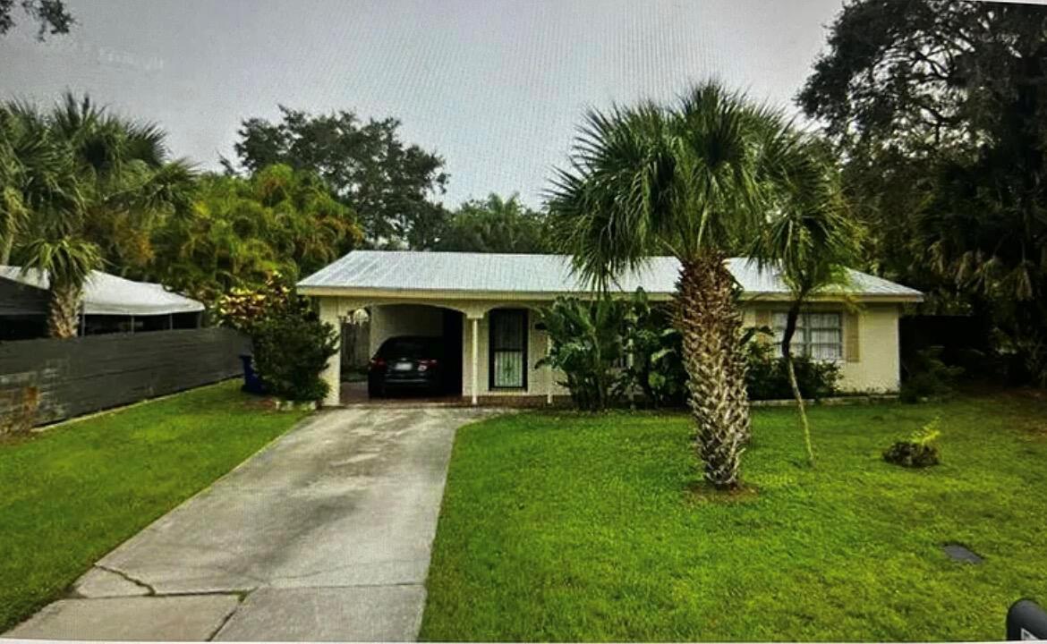 515 Cypress Road, Vero Beach FL 32963