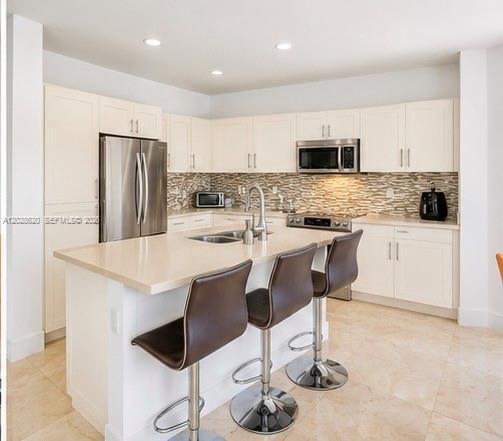 10555 NW 69th Ter, Doral FL 33178 photo 3