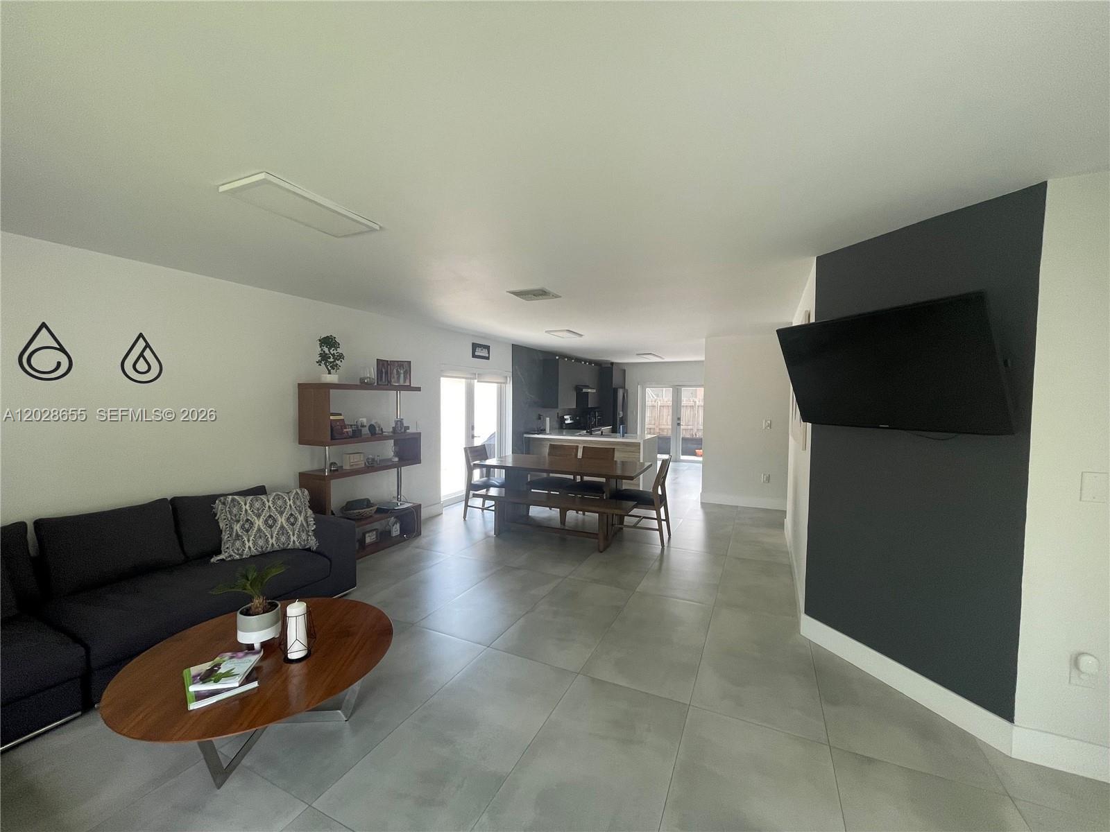 5733 NW 100th Ct # 5733, Doral FL 33178 photo 3