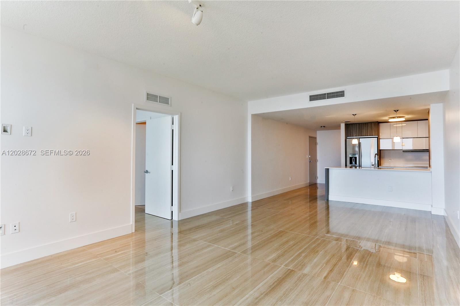 600 NE 27th St # 1504, Miami FL 33137 photo 5