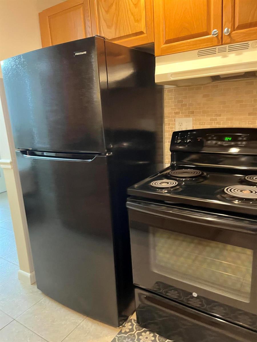 434 Normandy # J, Delray Beach FL 33484 photo 4