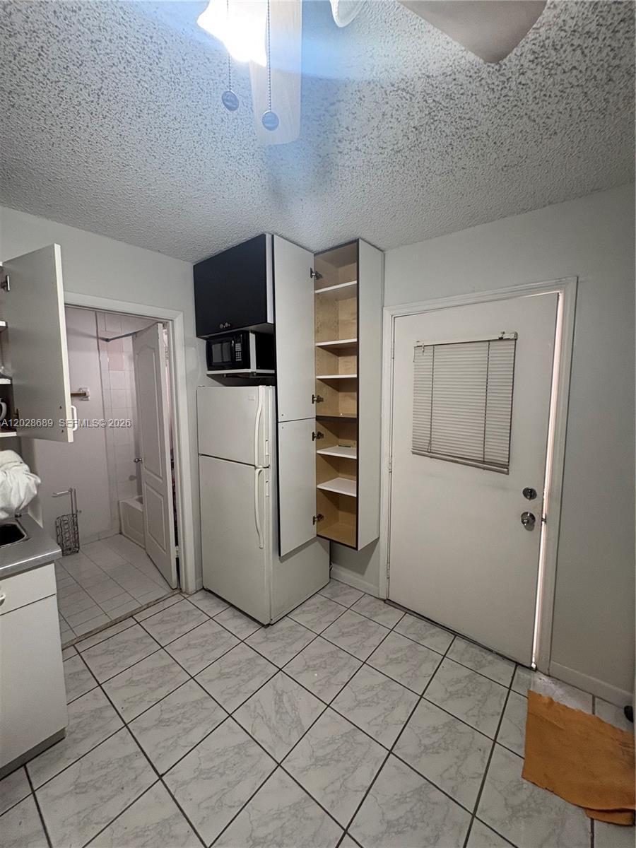 2232 W 74th Ter # 40C, Hialeah FL 33016 photo 4
