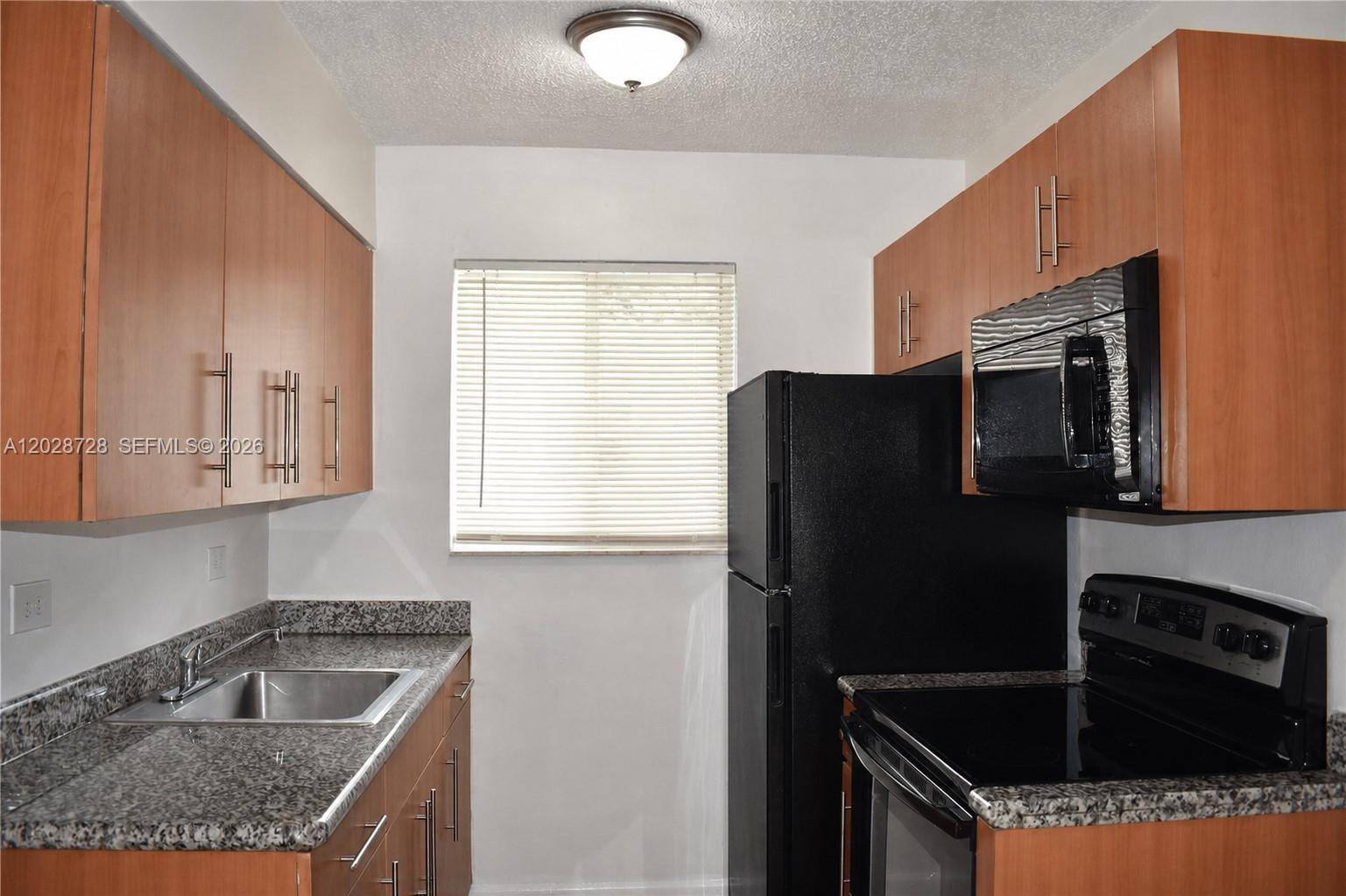 932 Moffett St # 3, Hallandale Beach FL 33009 photo 5