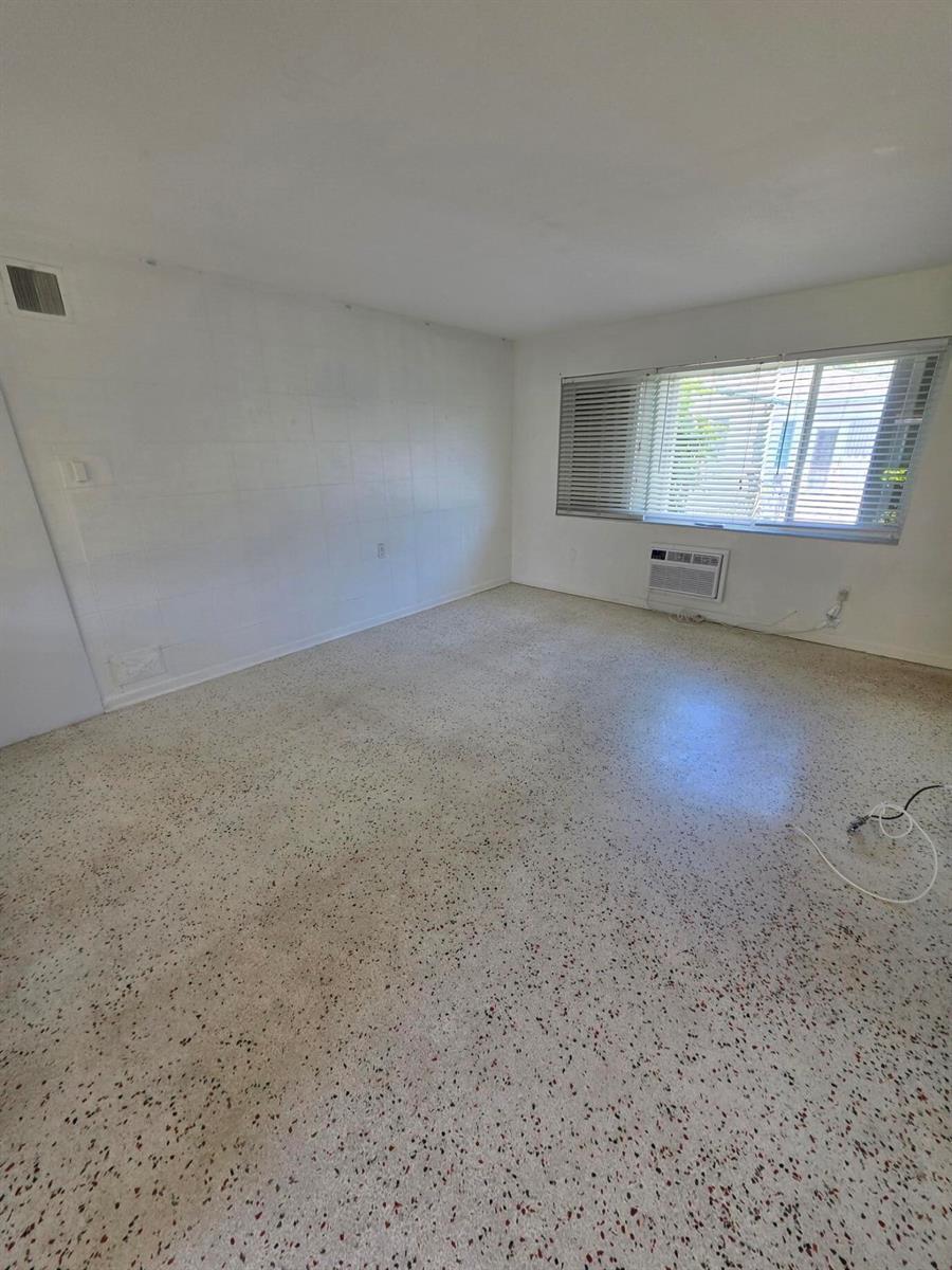 1216 Cabana Road # 1a, Singer Island FL 33404 photo 4