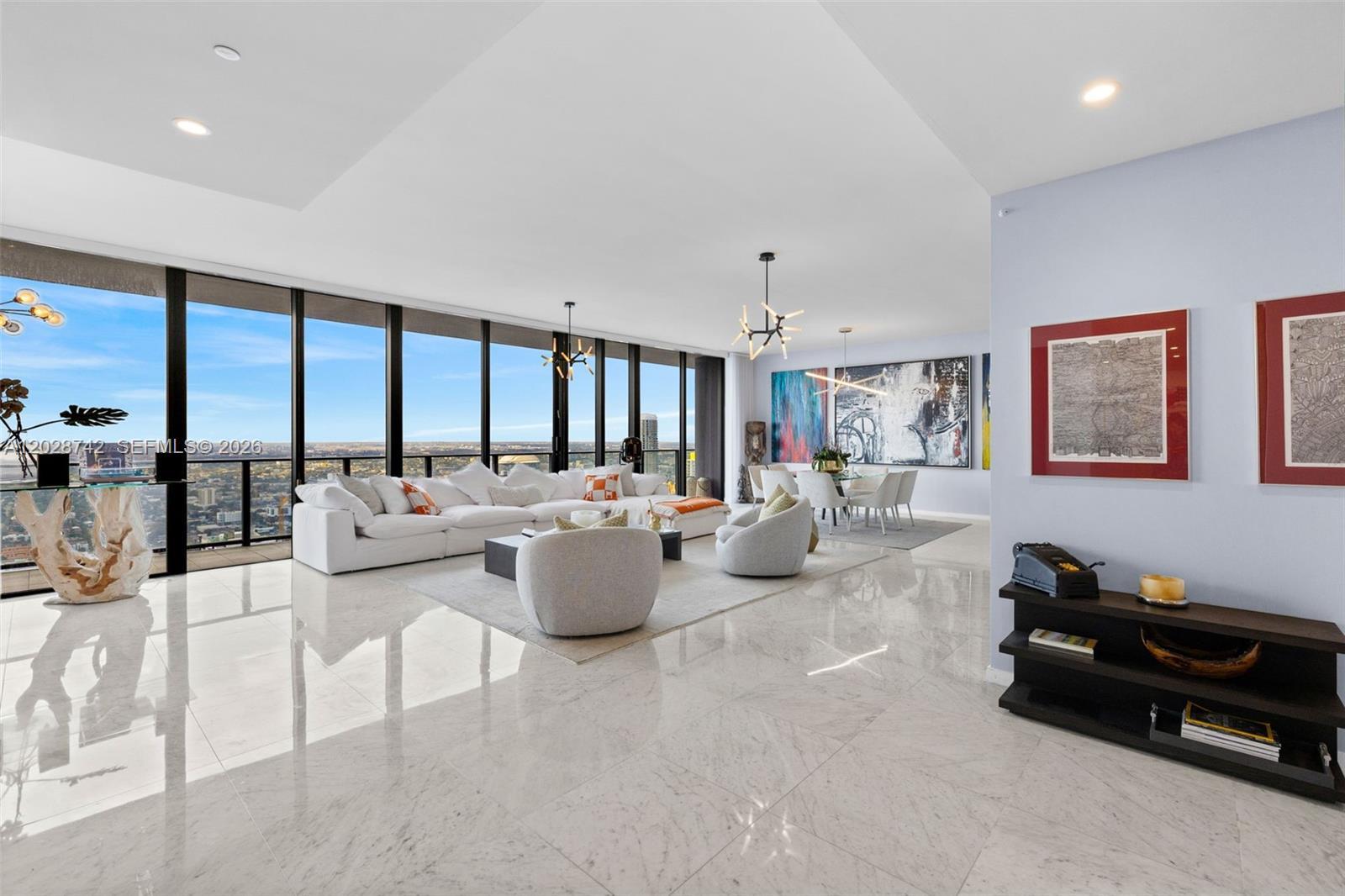 1000 Brickell Plz, Miami FL 33131 photo 5