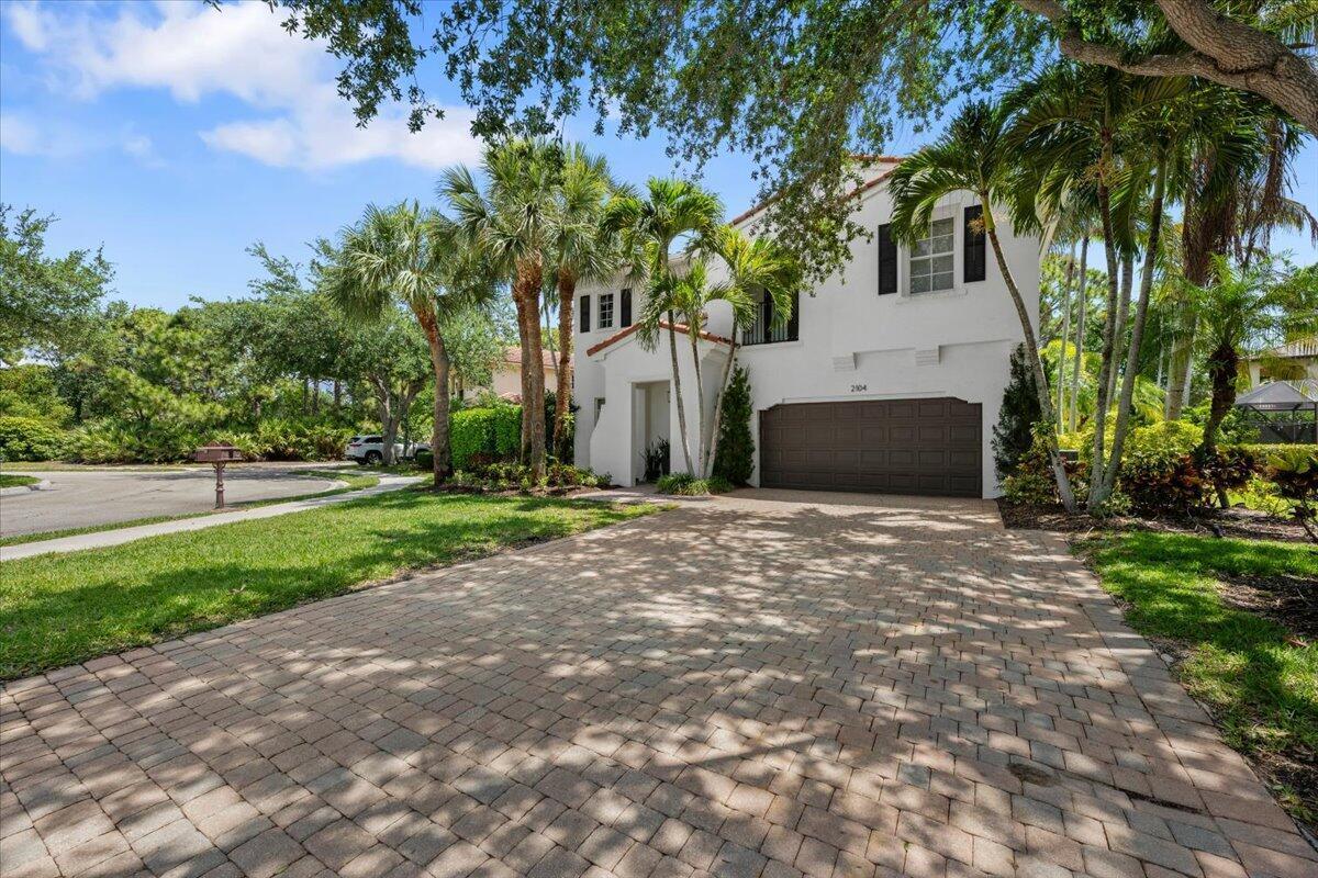 2104 Spring Court, Palm Beach Gardens FL 33410 photo 2