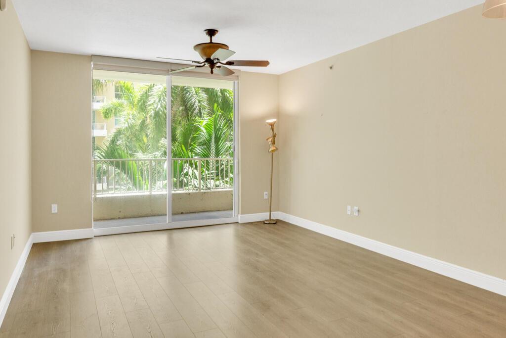 700 E Boynton Beach Boulevard # 407, Boynton Beach FL 33435 photo 2