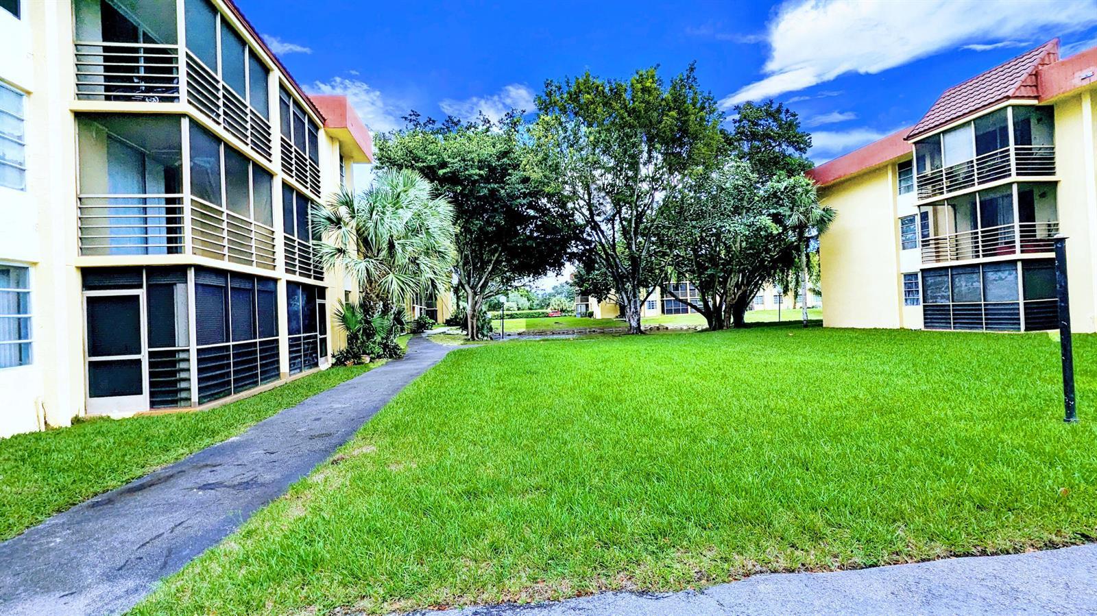 3253 Foxcroft Road # 210, Miramar FL 33025 photo 2