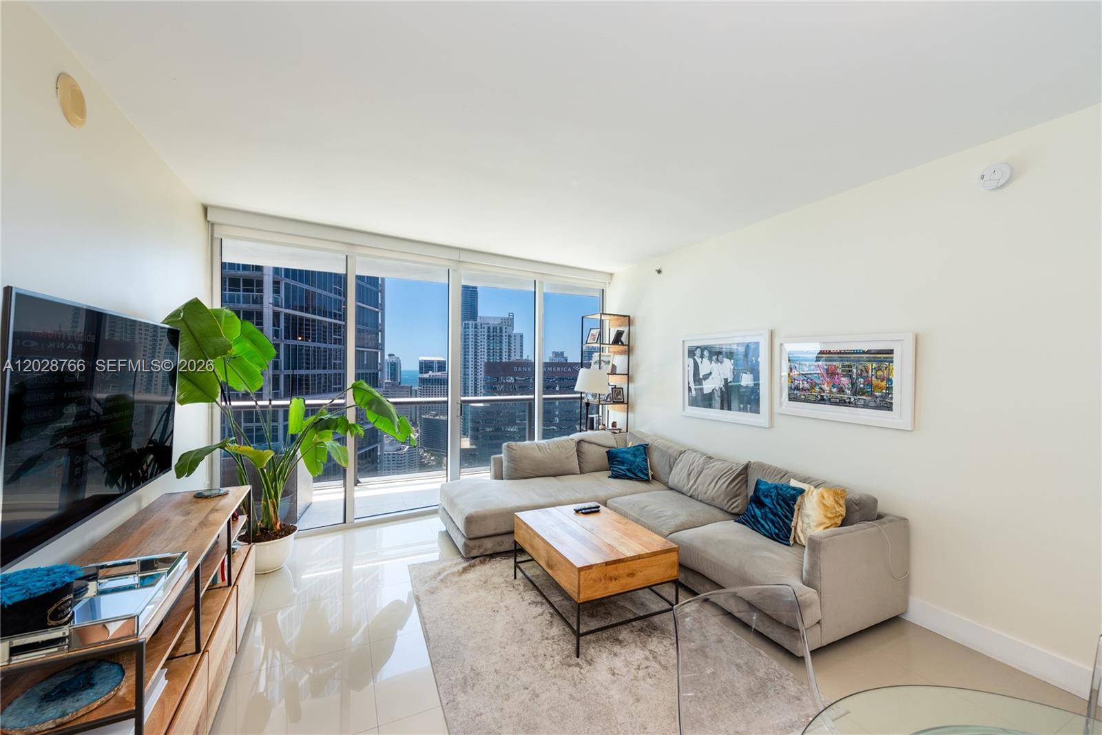 475 Brickell Ave # 4213, Miami FL 33131