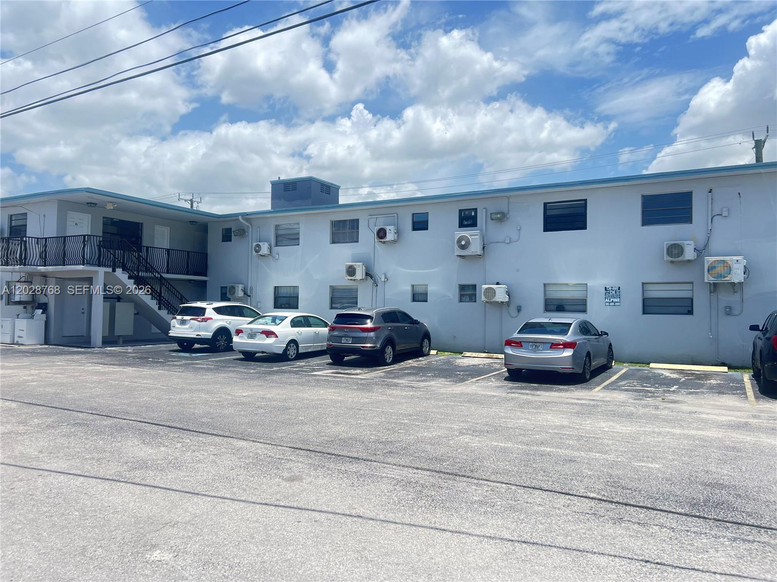 6780 SW 44th St # 15, Miami FL 33155
