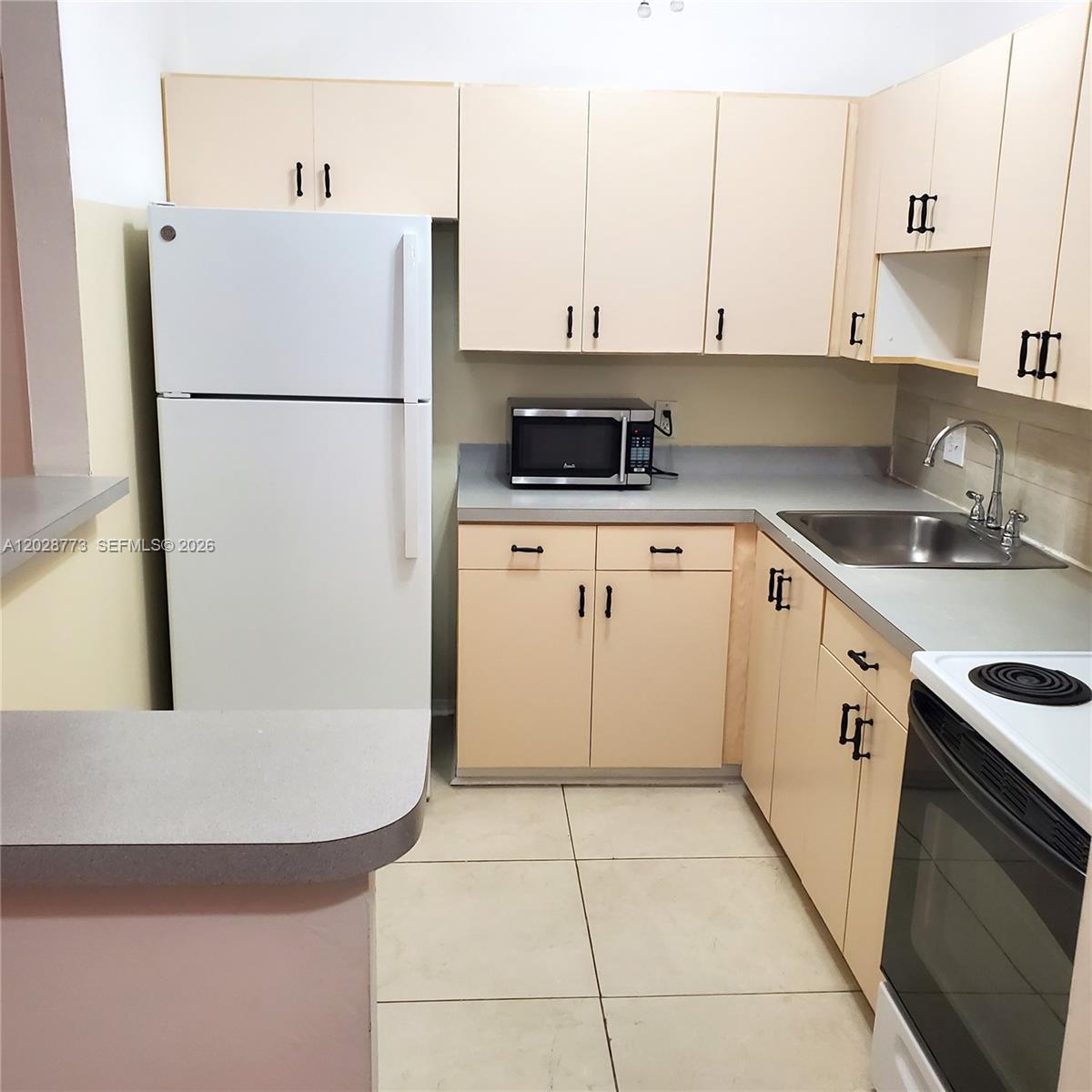 9729 Hammocks Blvd # 206E, Miami FL 33196 photo 4