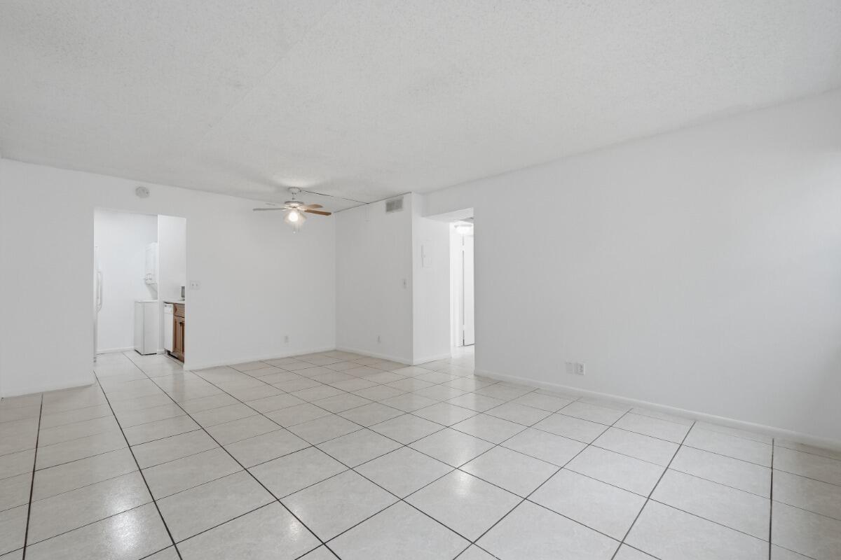 10148 Twin Lakes Drive # c, Coral Springs FL 33071