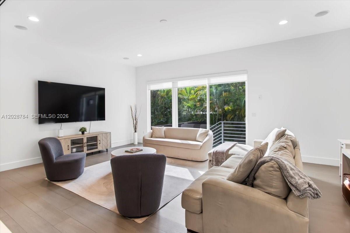 3052 Day Ave # 2, Miami FL 33133 photo 4