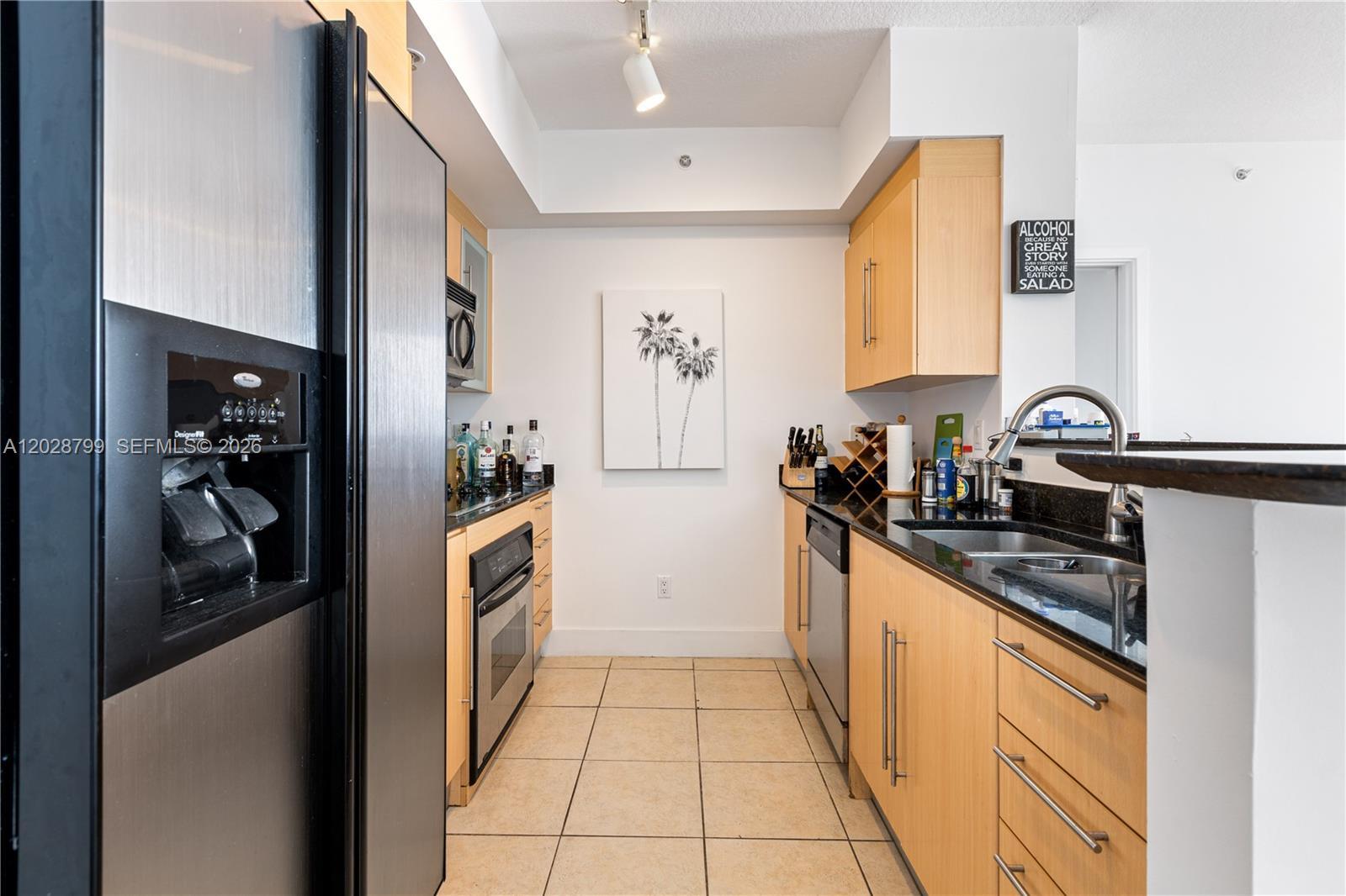 325 S Biscayne Blvd # 2517, Miami FL 33131 photo 5
