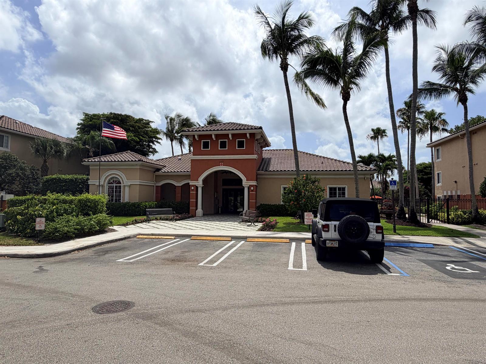 4195 Haverhill Road # 305, West Palm Beach FL 33417 photo 3
