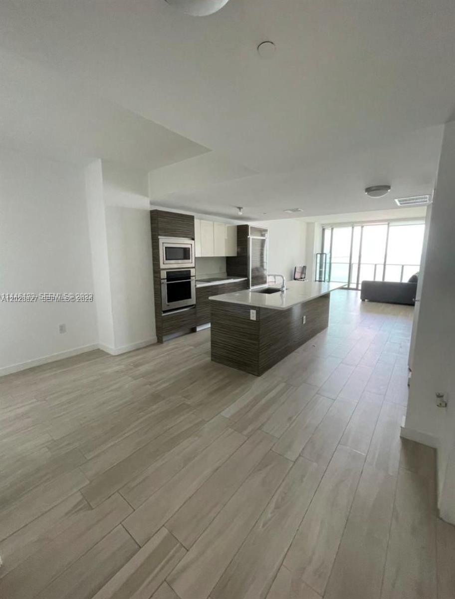460 NE 28th St # 1406, Miami FL 33137 photo 5