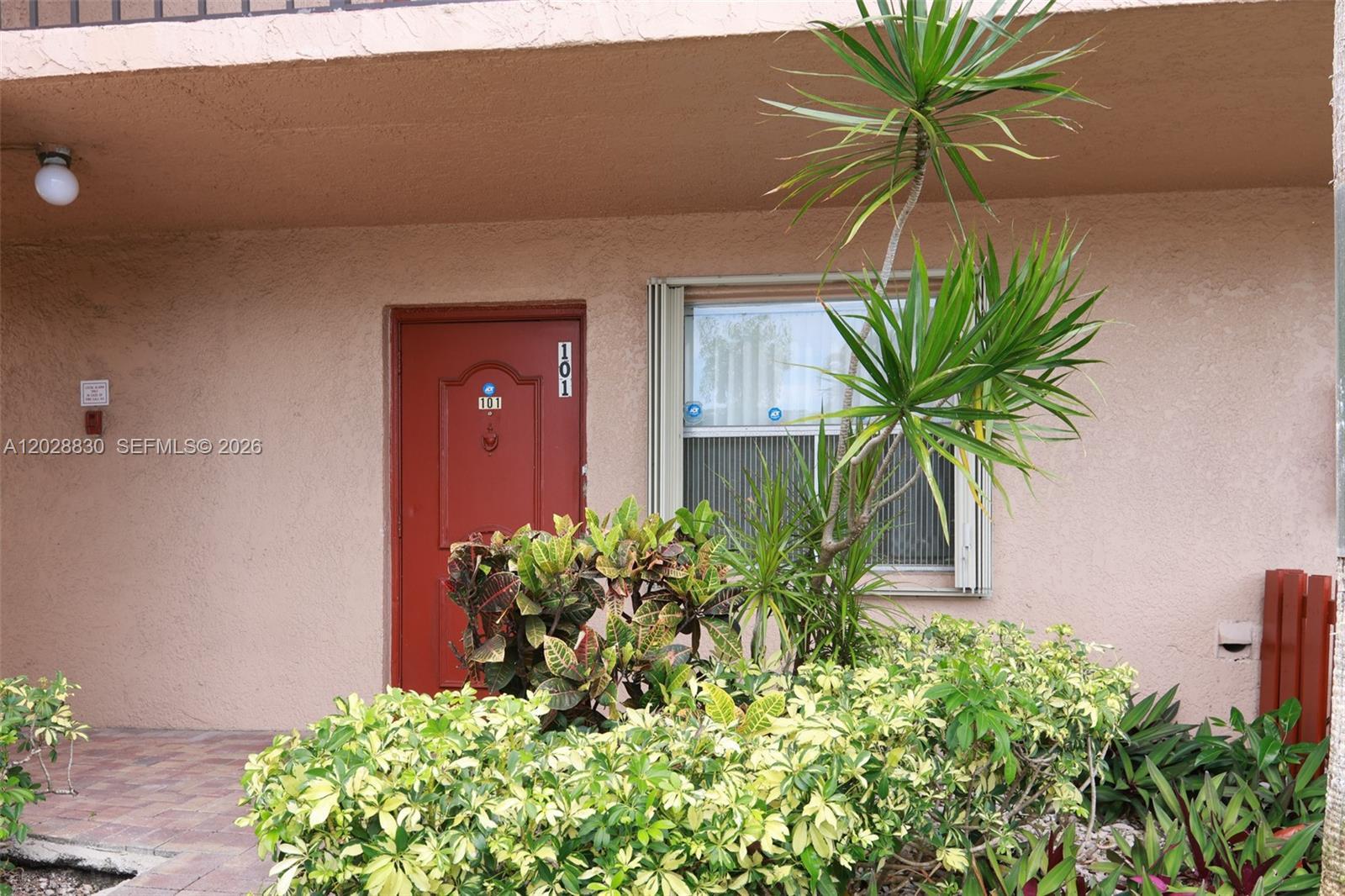 7220 Lake Cir Dr # 101, Margate FL 33063 photo 3