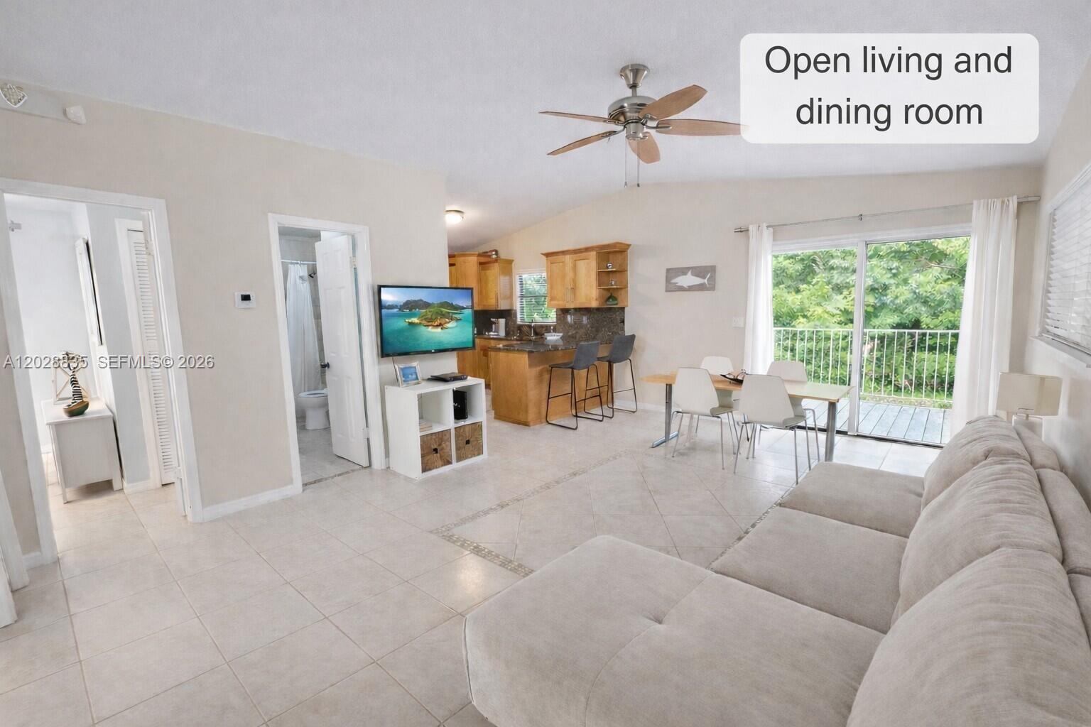 335 Bay View Ave, Key Largo FL 33037 photo 5