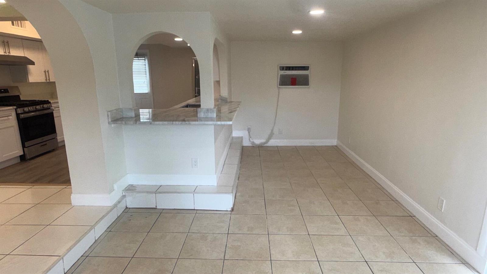 220 NW 20th Street, Pompano Beach FL 33060 photo 3
