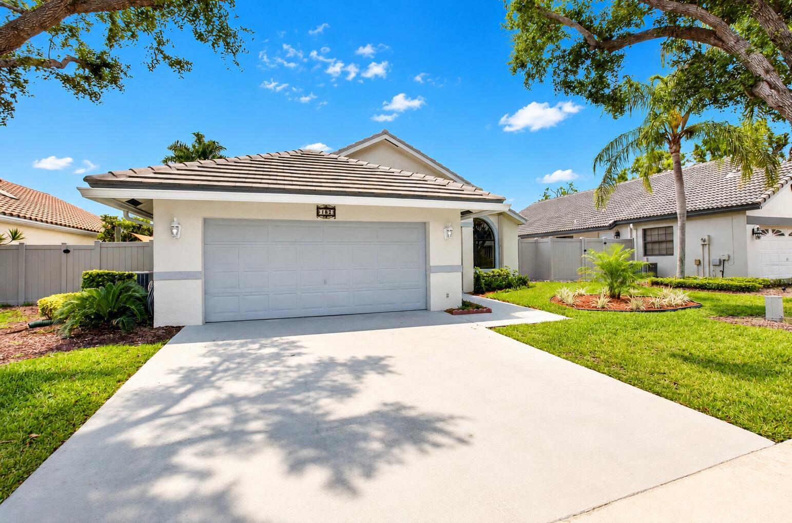182 Temple Avenue, Boynton Beach FL 33436 photo 3