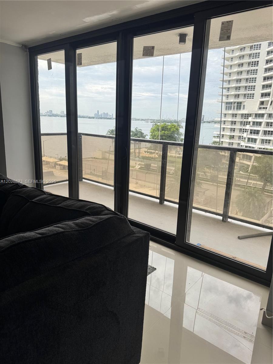 600 NE 36th St # 603, Miami FL 33137 photo 3
