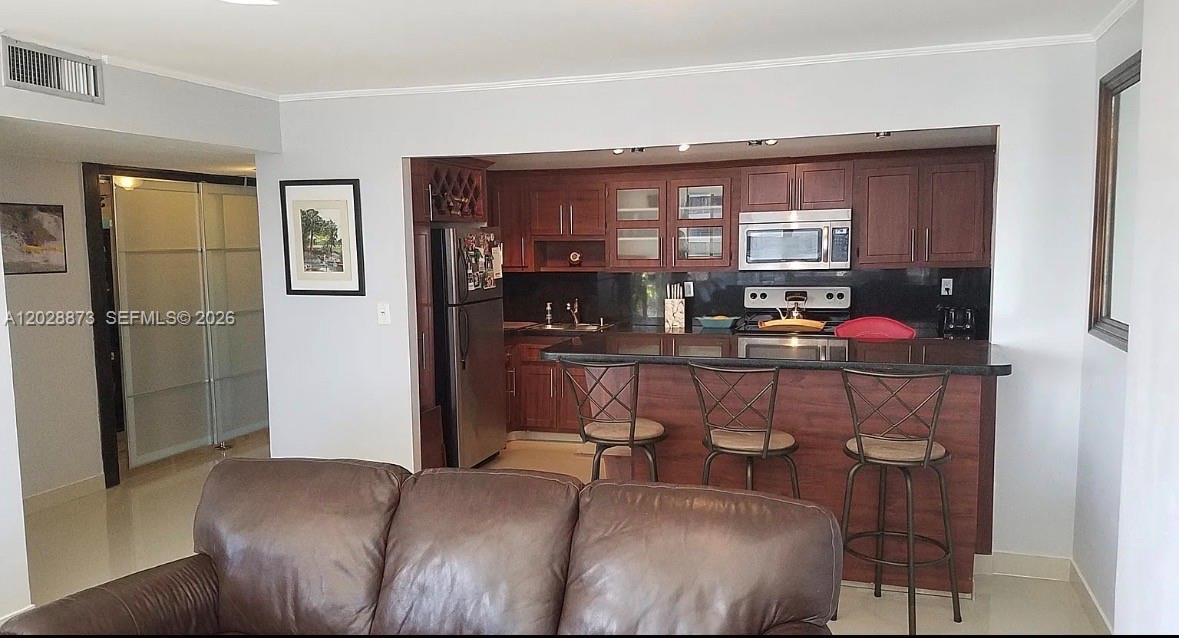 600 NE 36th St # 603, Miami FL 33137 photo 5